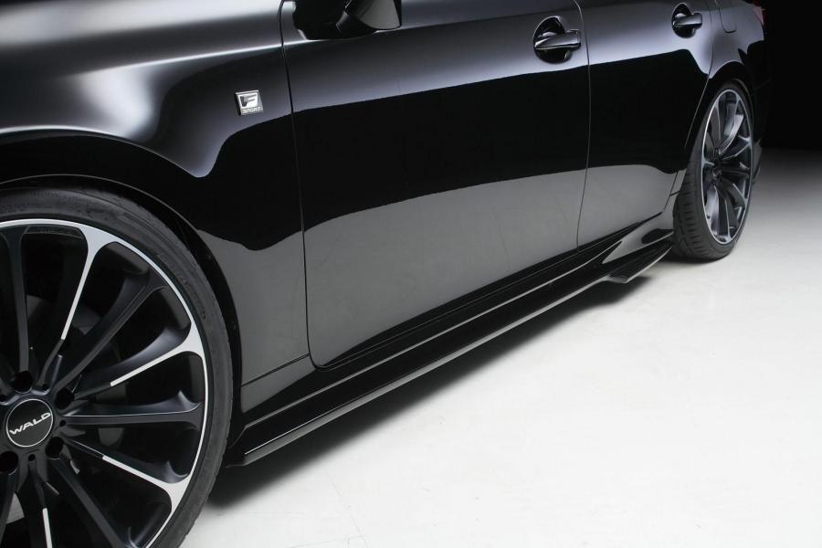  Lexus GS F-Sport by Wald 2012 года  (фото 10 из 18)